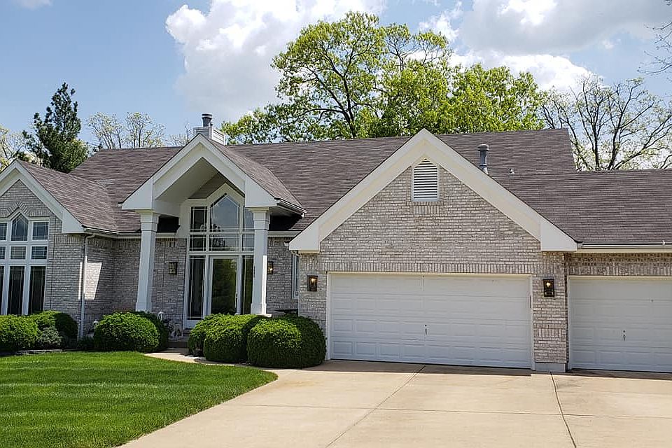 2nd image of 4980 Country Club Dr