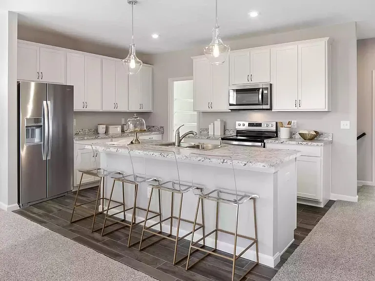 510 Cheltenham Dr — Photo 9