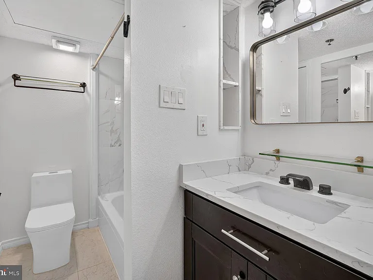 1504 Lincoln Way #323 — Photo 17