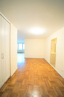 Rented by Corcoran | media 11