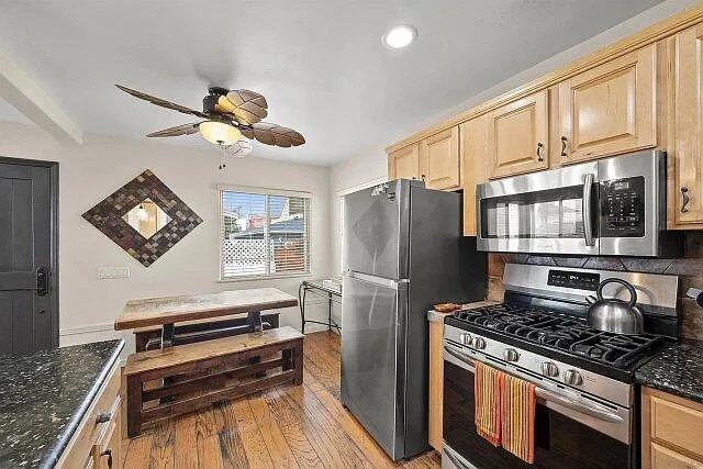 715 Toulon Ct — Photo 23