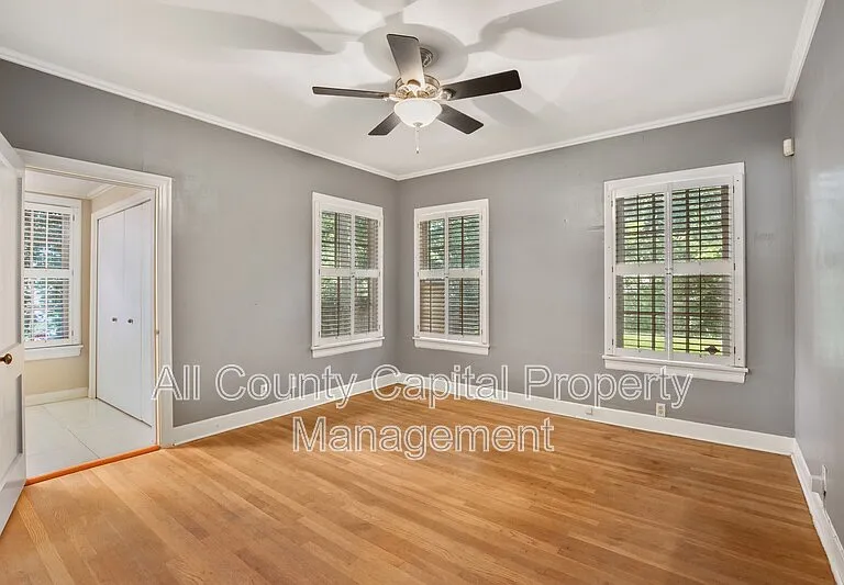 1601 W 29th St #1601 — Photo 15
