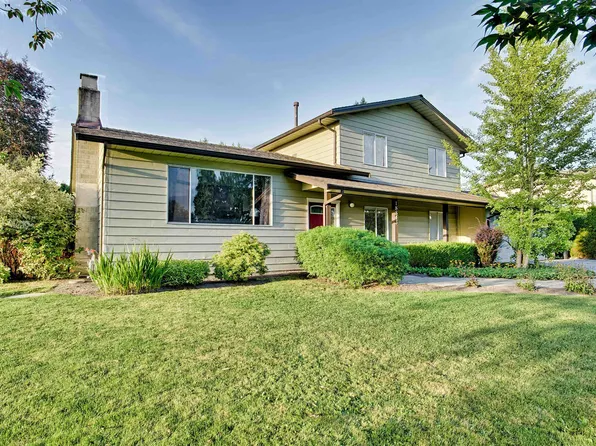 18843 120th Ave, Pitt Meadows, BC V3Y 1W5