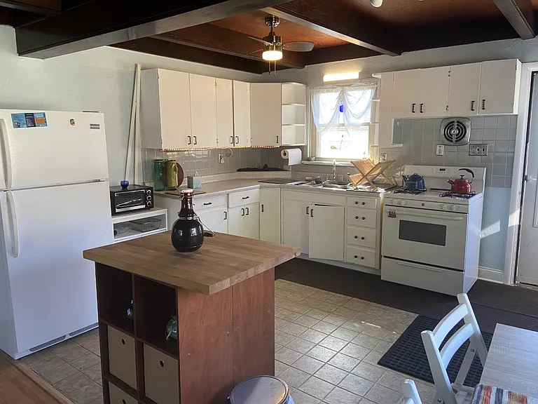 1016 S Palmer Ave — Photo 10