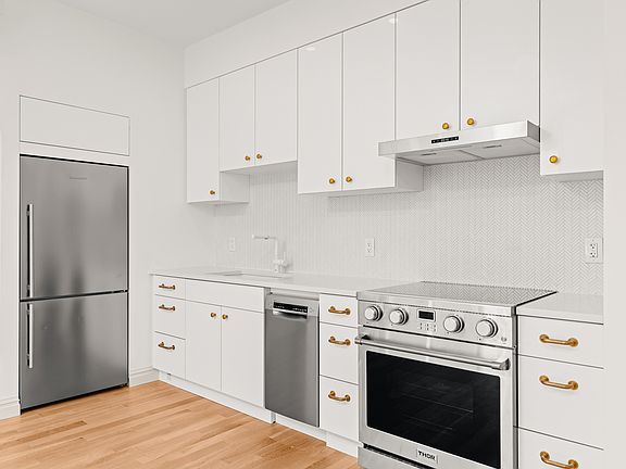 2nd image of 68-22 Forest Ave #2R