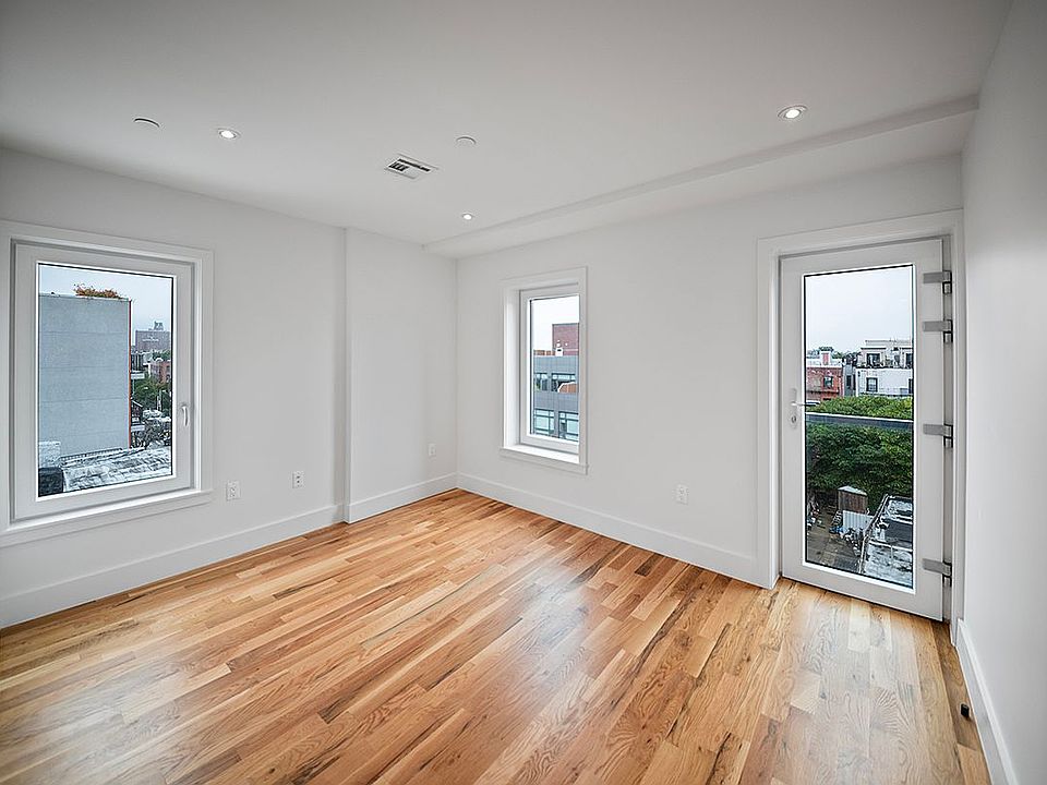 1st image of 1079 Fulton St #6C