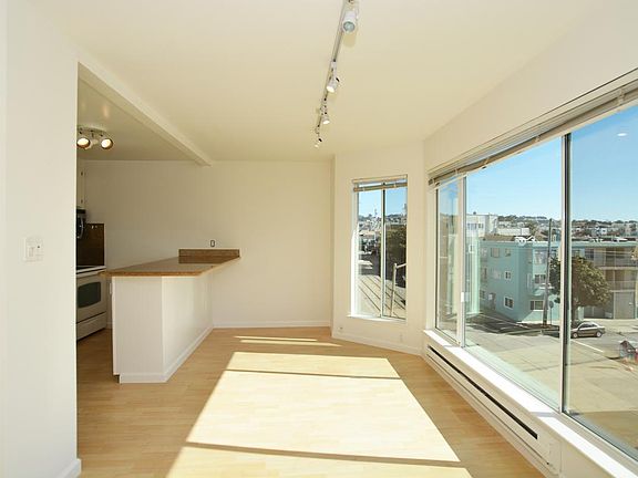 4th image of 4210 Judah St #302