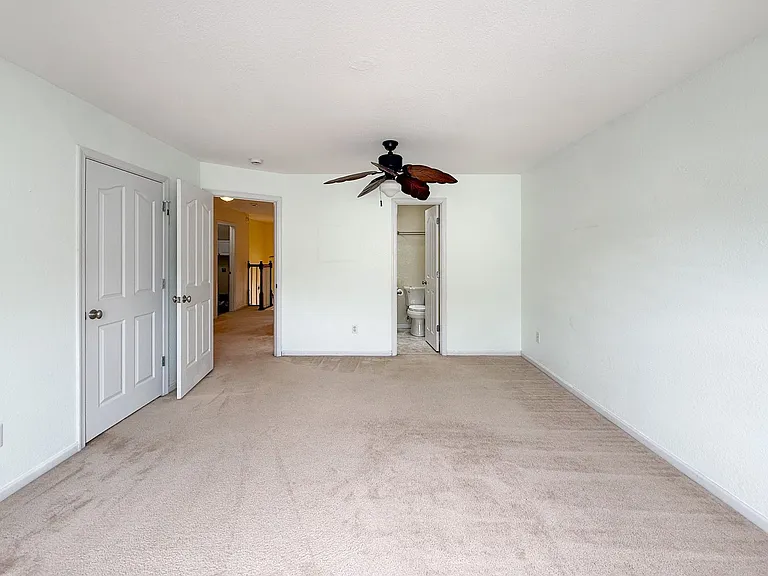 1836 Kensal Green Dr — Photo 27