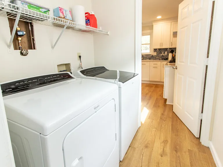 108 Braelinn Ct — Photo 33