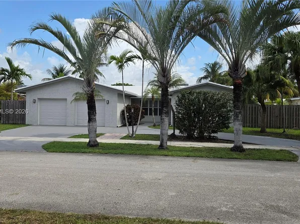1245 Coral Ln, Hollywood, FL 33019