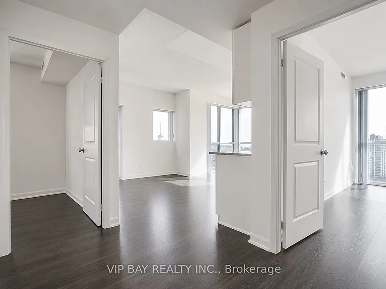 5162 Yonge St #LPH308 — Photo 21