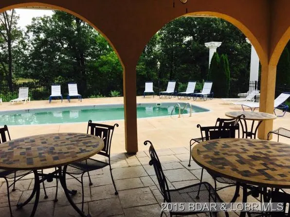 73 Bella Terra Ct, Sunrise Beach, MO 65079