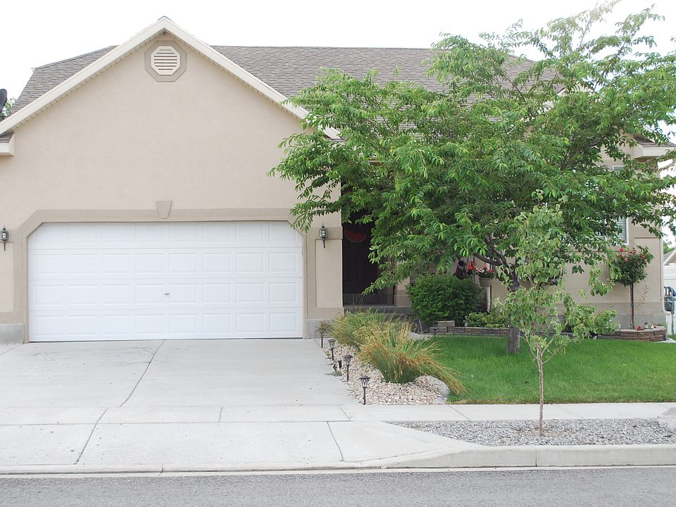 1st image of 5509 N Windsor Way