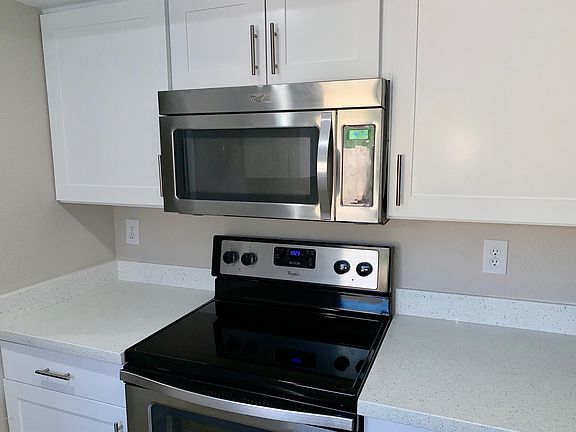 2nd image of 6943 W Devonshire Ave Unit 1354