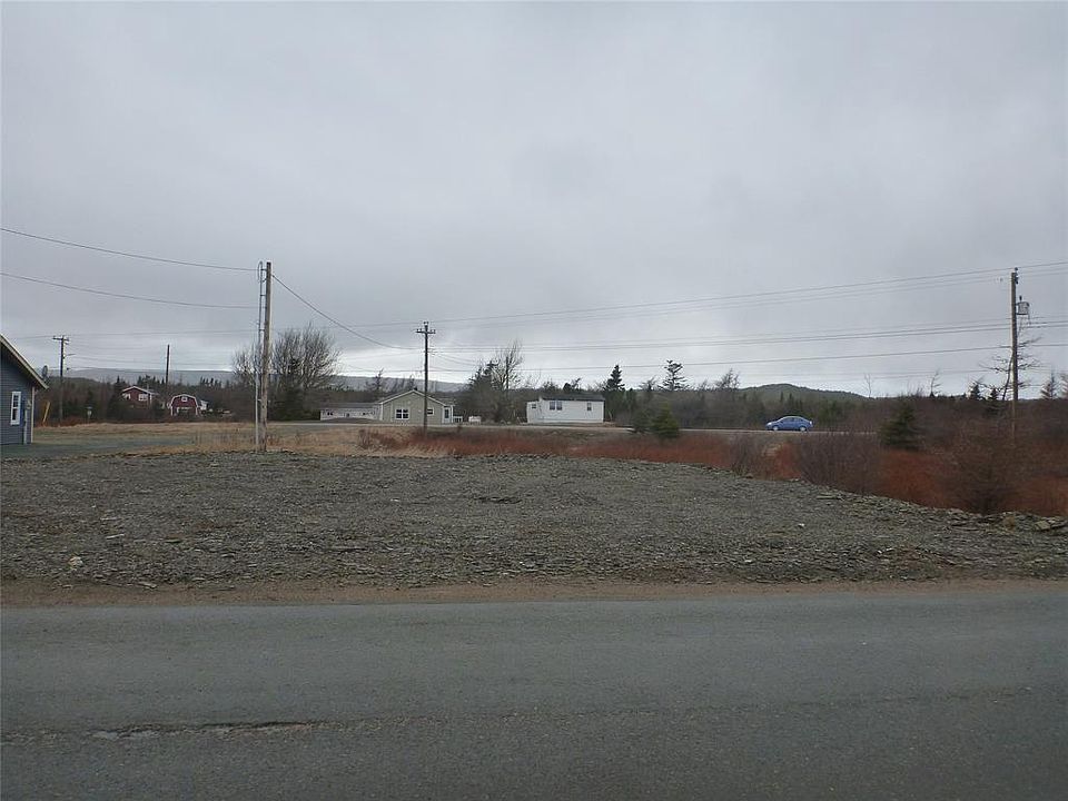 1st image of 289 Main Street
