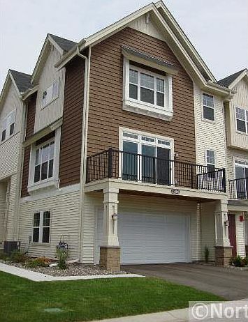 1st image of 11848 Emery Village Drive N