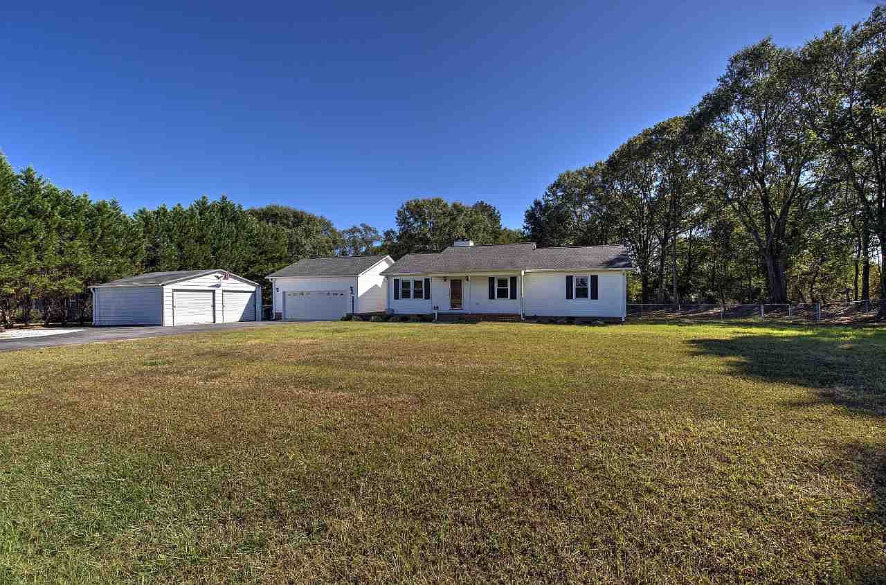 700 Battleground Rd, Chesnee, SC 29323 Zillow