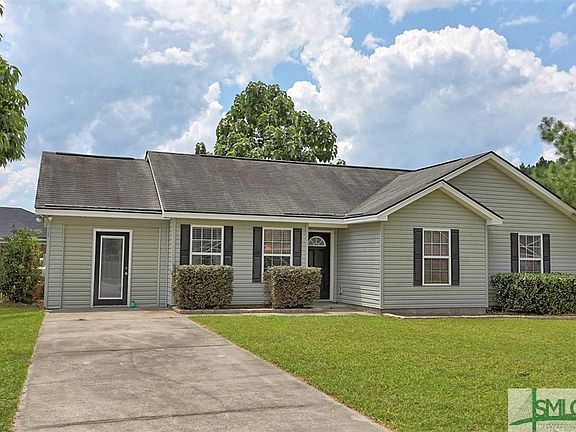3rd image of 126 Mustang Drive