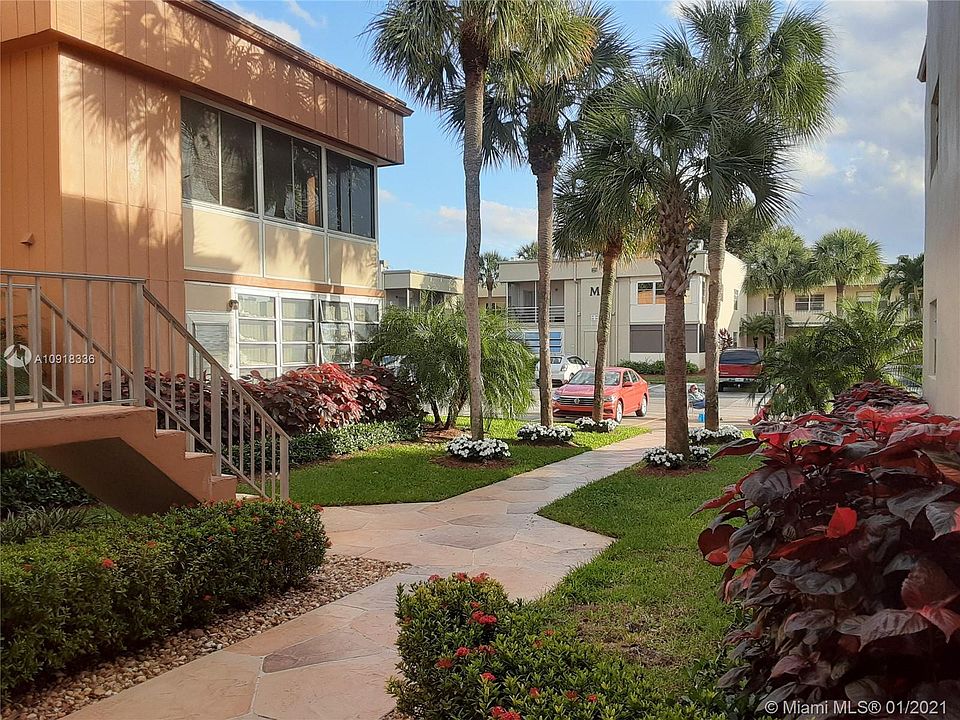 1st image of 449 Normandy Ln #J-449