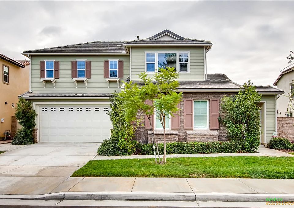 1st image of 32077 Live Oak Dr