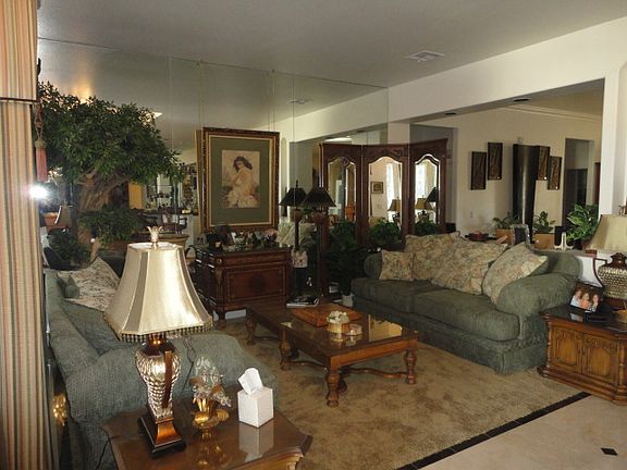 Formal Living Rm