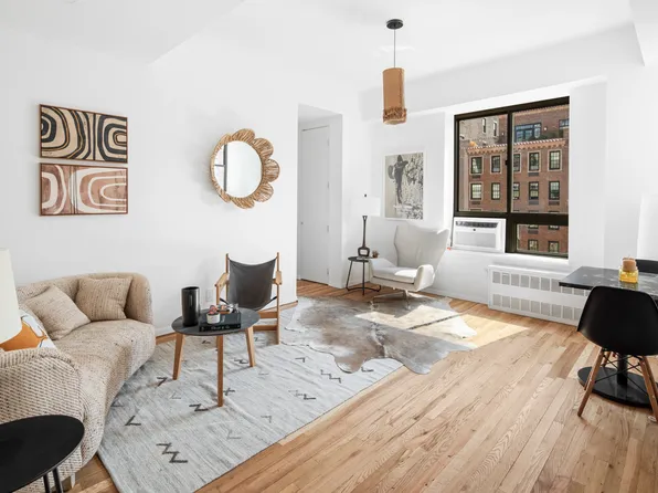 23 East 10th Street image 1 of 9