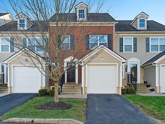3rd image of 6455 Walnut Fork Dr