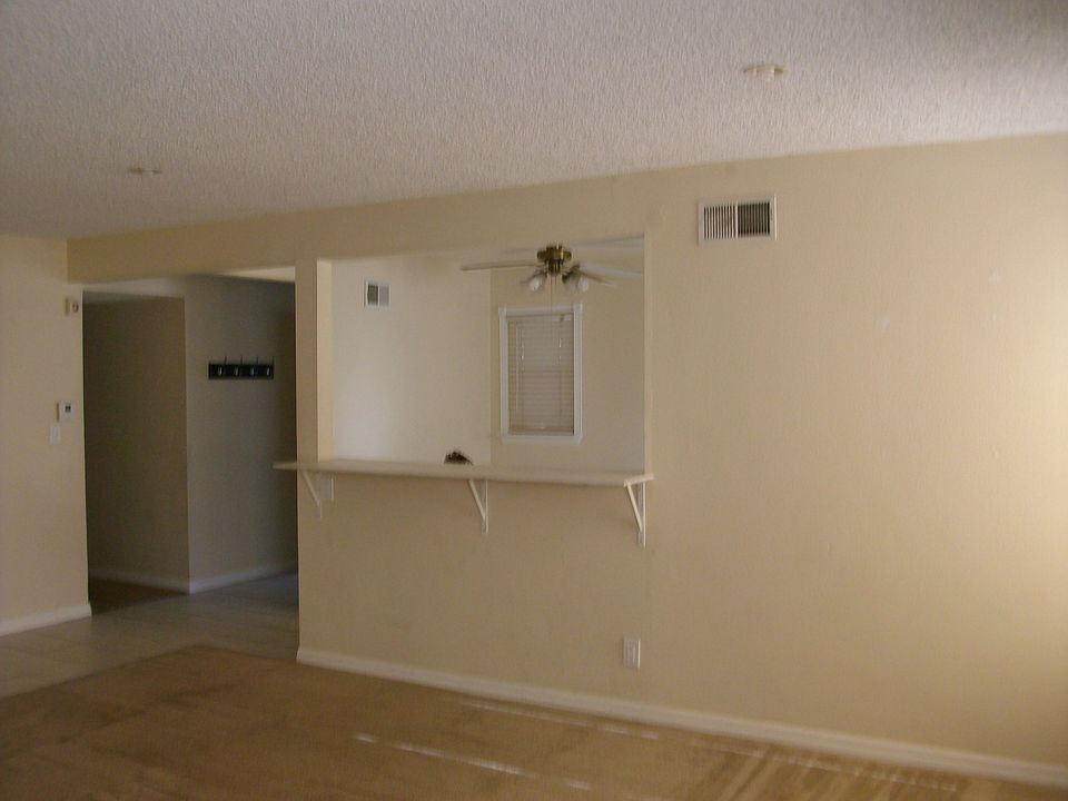 1st image of 41083 Mayberry Ave