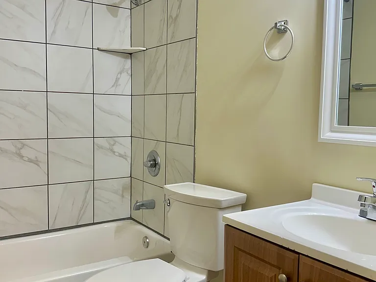 1328 Acorn Ridge Ct — Photo 10