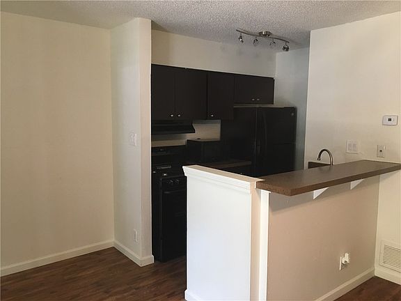 3rd image of 1202 Newning Ave APT 110