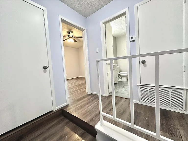 3822 Southway Dr #102 — Photo 19