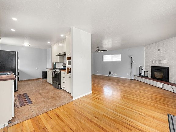 5th image of 170 Mesa Ave