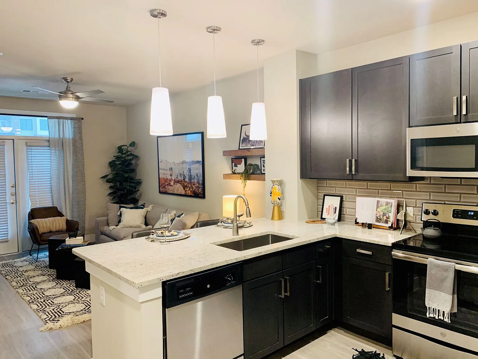 Reserve on Kingsland — Photo 3
