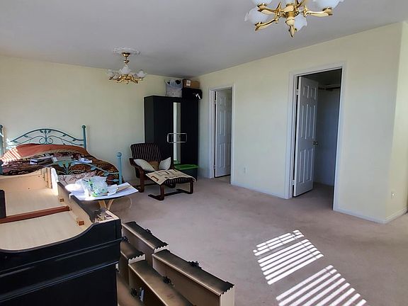 3rd image of 15418 Cornuta Ave