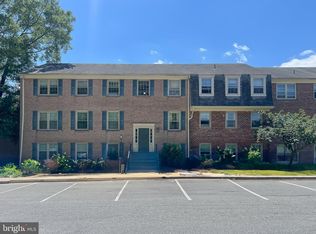 6034 Westchester Park Dr APT 202, College Park, MD
