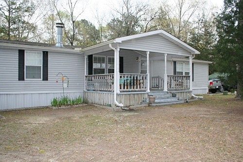 2nd image of 295 Jeanne Ln
