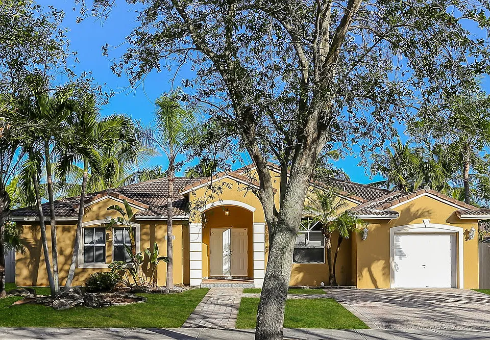 18081 SW 152nd Ct
