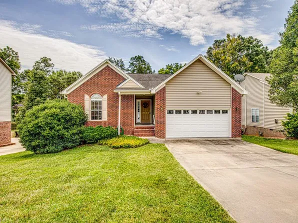 2448 Joshua Ln, Winston Salem, NC 27127