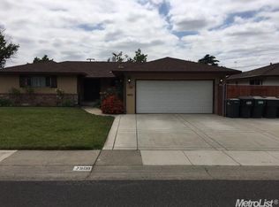 7508 Center Pkwy, Sacramento, CA 95823