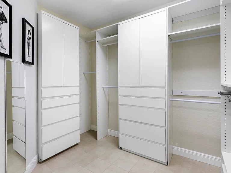 8270 Spyglass Dr — Photo 17