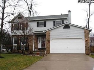 749 Salem Ln, Brunswick, OH 44212