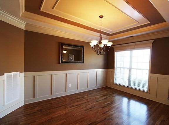 3rd image of 2521 Pebblecreek Ln