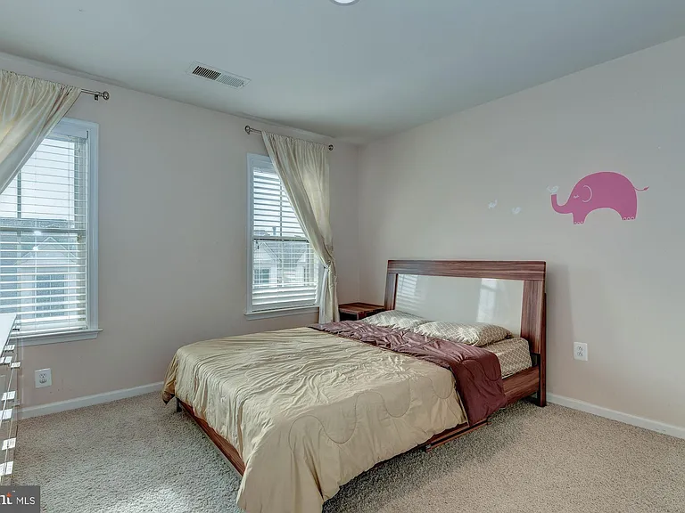 3309 Kemper Rd — Photo 22