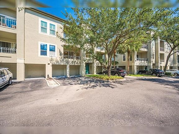2nd image of 755 Mainsail Dr #755