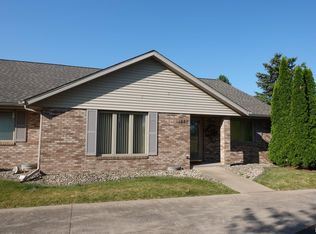 1220 Pine Tree Rd #1220, Galesburg, IL 61401