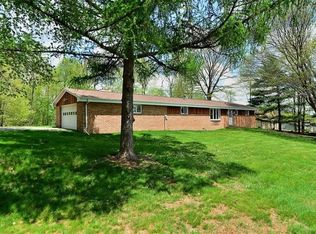 207 Munntown Rd, Eighty Four, PA 15330
