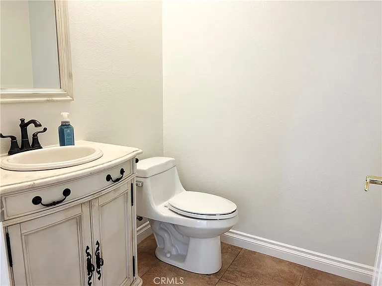 28084 Saint Kitts — Photo 17