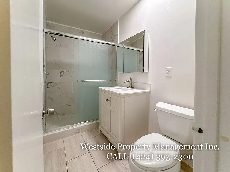 1111 Lincoln Blvd #7 — Photo 10