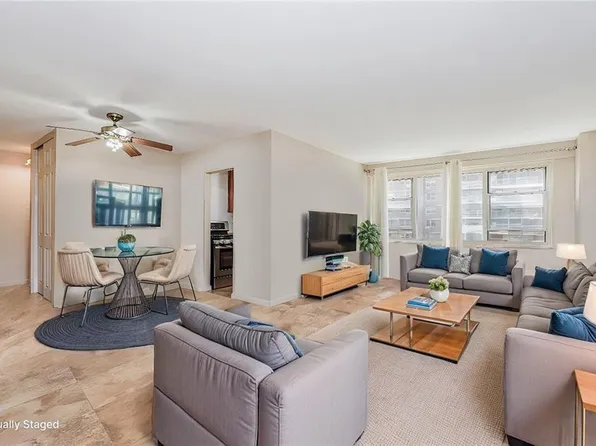 2928 West 5th Street image 6 of 20