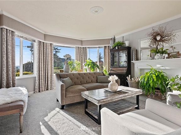 3rd image of 24028 Marine View Dr S